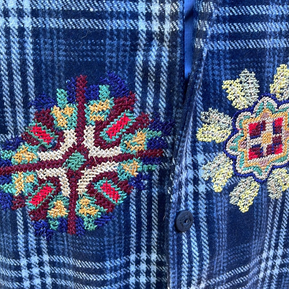 Relais Embroidered Wool Coat